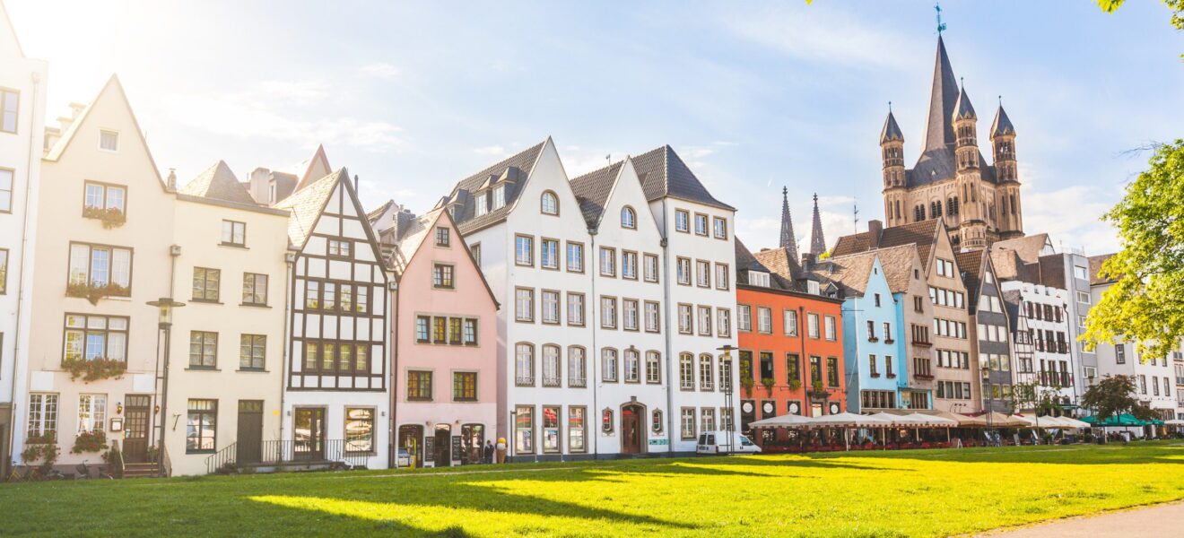 Häuserzeile in Köln