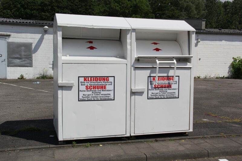 Altkleidercontainer für Alttextilien